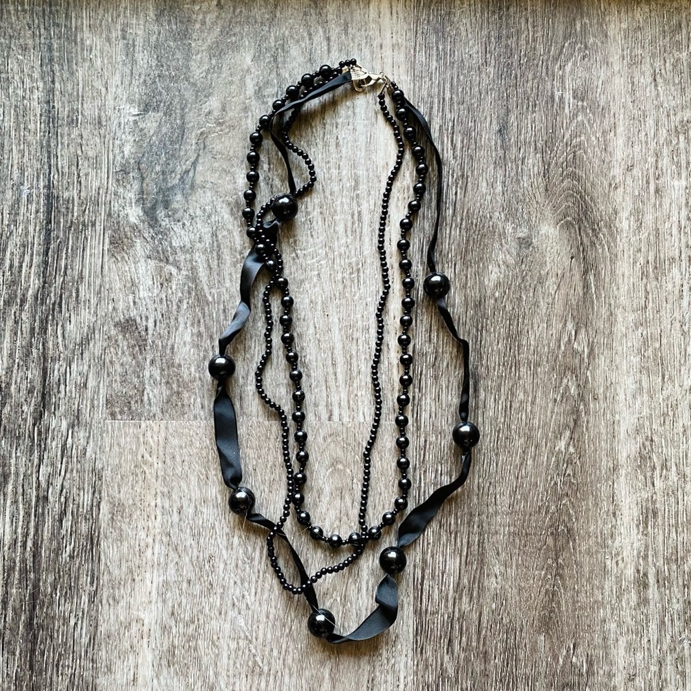 Vintage black necklace beaded pearl costume jewelry accessories